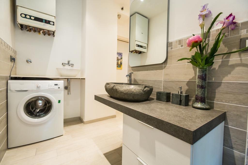Bologna Butterfly Apartment Lippo Bagian luar foto