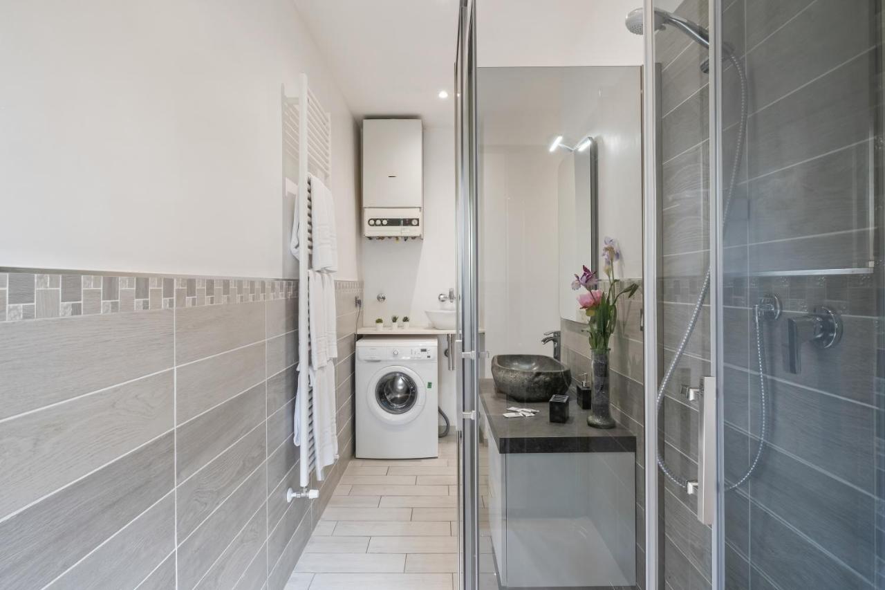 Bologna Butterfly Apartment Lippo Bagian luar foto