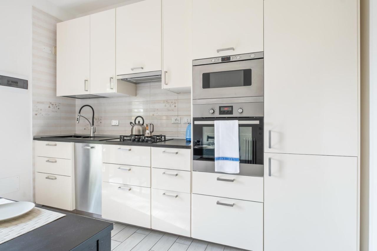 Bologna Butterfly Apartment Lippo Bagian luar foto